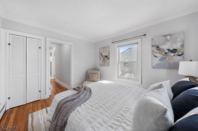 245 N 12Th St, Kenilworth Boro, NJ 07033