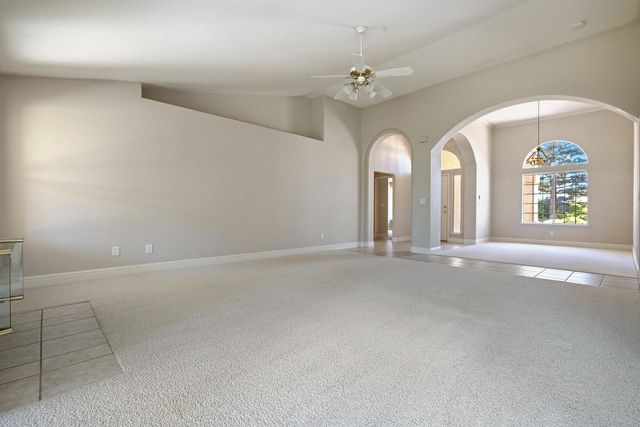 1471 N Terry Avenue, Clovis, CA 93619