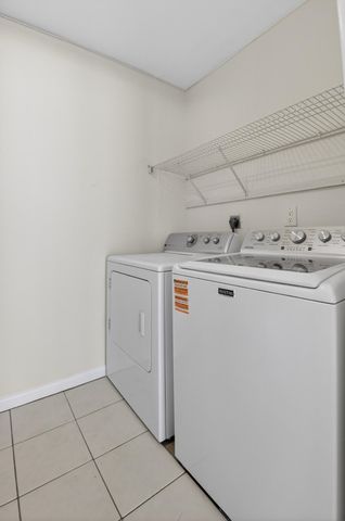 10157 La Reina Road, Delray Beach, FL 33446