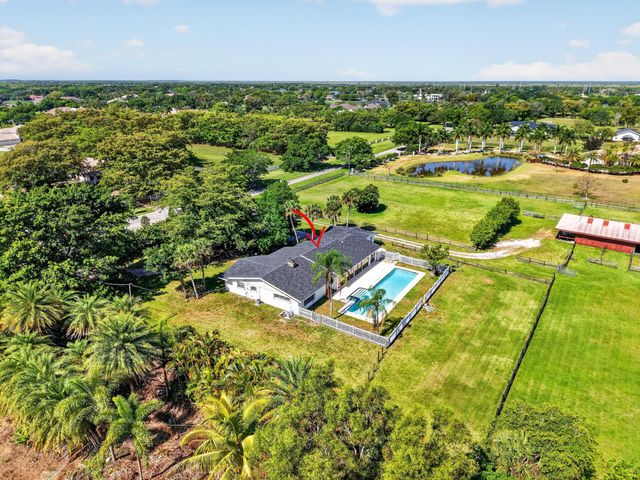 10157 La Reina Road, Delray Beach, FL 33446