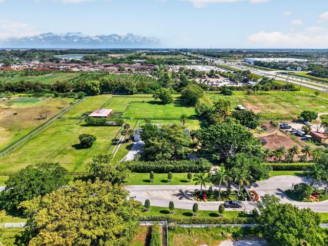 10157 La Reina Road, Delray Beach, FL 33446