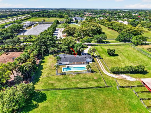 10157 La Reina Road, Delray Beach, FL 33446