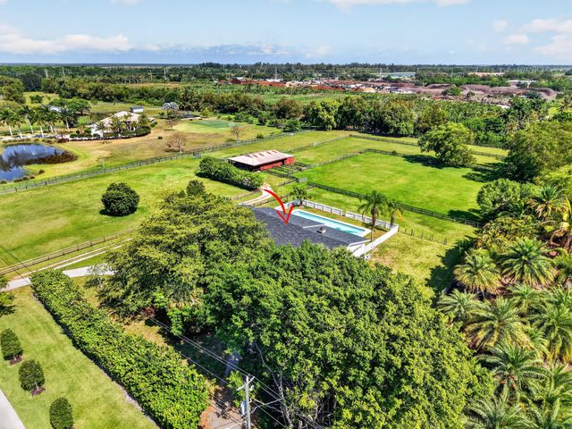 10157 La Reina Road, Delray Beach, FL 33446