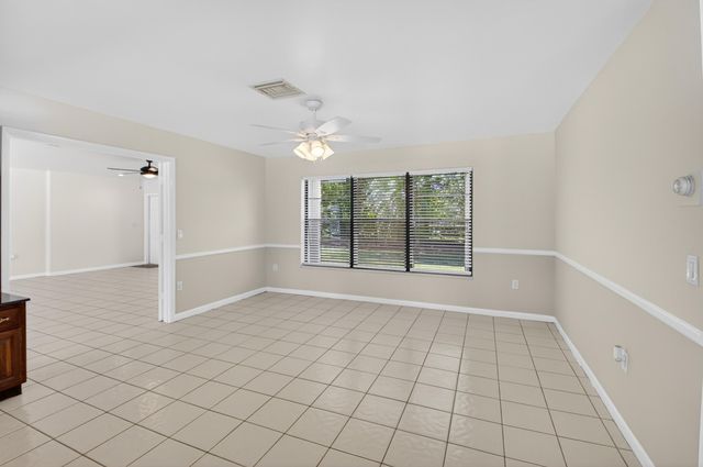 10157 La Reina Road, Delray Beach, FL 33446