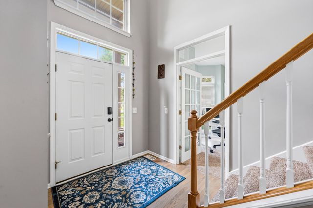 9860 Chambray Street, Portage, MI 49002