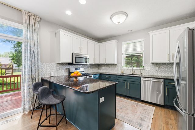 9860 Chambray Street, Portage, MI 49002