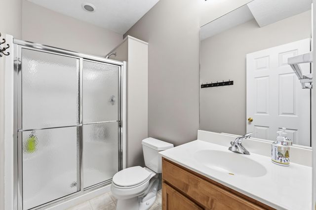 9860 Chambray Street, Portage, MI 49002