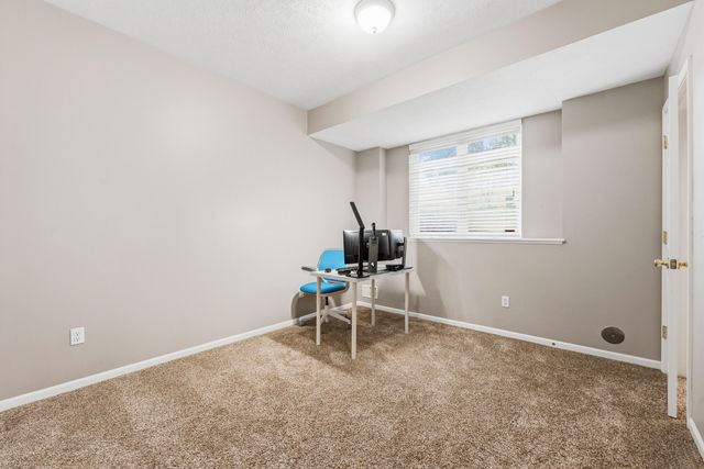 9860 Chambray Street, Portage, MI 49002