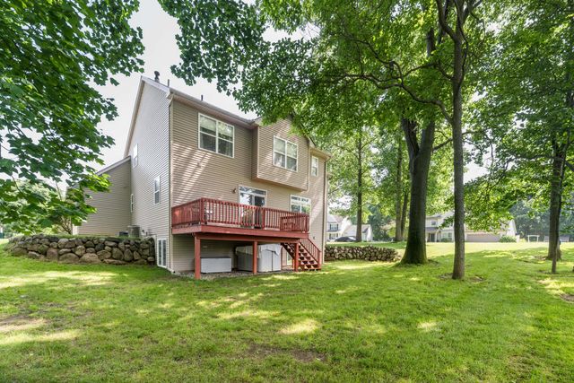 9860 Chambray Street, Portage, MI 49002