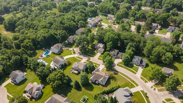 9860 Chambray Street, Portage, MI 49002