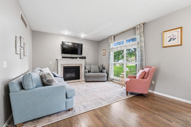 9860 Chambray Street, Portage, MI 49002