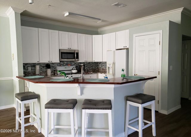 13810 SUTTON PARK Drive N 410, Jacksonville, FL 32224
