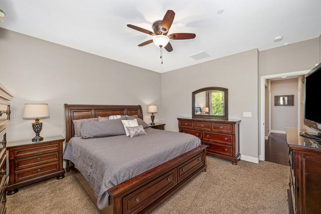 1242 White Pine Ln, Lincoln, CA 95648