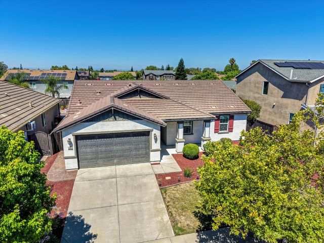 1242 White Pine Ln, Lincoln, CA 95648
