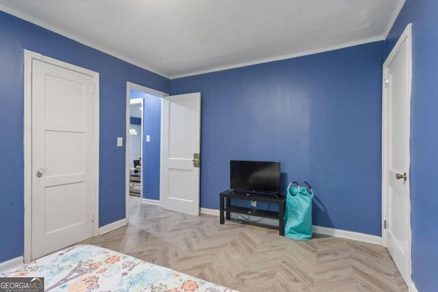 537 W Lake Avenue NW, Atlanta, GA 30318