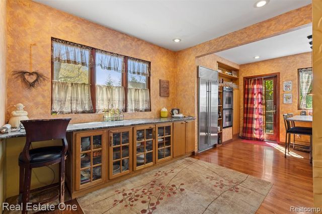 939 S Highland Street, Dearborn, MI 48124