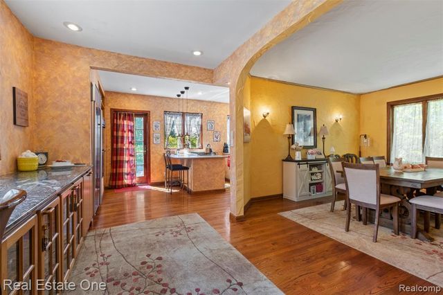 939 S Highland Street, Dearborn, MI 48124