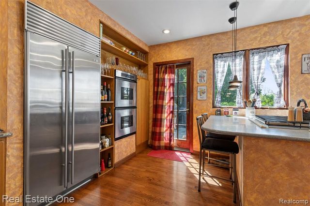 939 S Highland Street, Dearborn, MI 48124