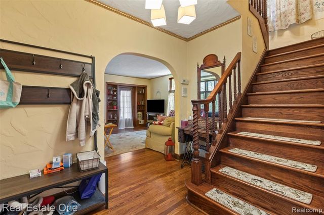 939 S Highland Street, Dearborn, MI 48124