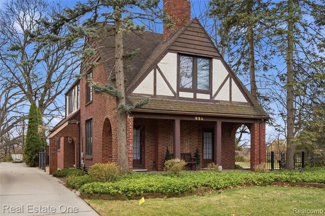 939 S Highland Street, Dearborn, MI 48124