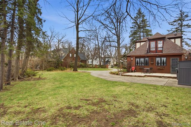 939 S Highland Street, Dearborn, MI 48124