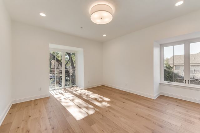 5501 Hillcrest Avenue, Highland Park, TX 75205