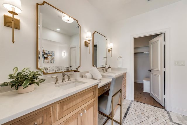 5501 Hillcrest Avenue, Highland Park, TX 75205