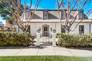 5501 Hillcrest Avenue, Highland Park, TX 75205