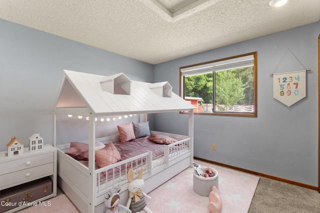 1909 E Pine Hill CT, Coeur D'alene, ID 83815