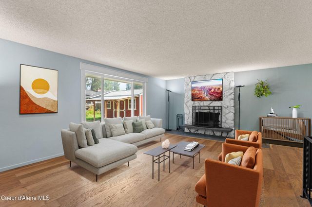 1909 E Pine Hill CT, Coeur D'alene, ID 83815