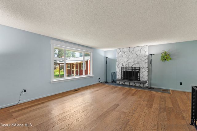1909 E Pine Hill CT, Coeur D'alene, ID 83815