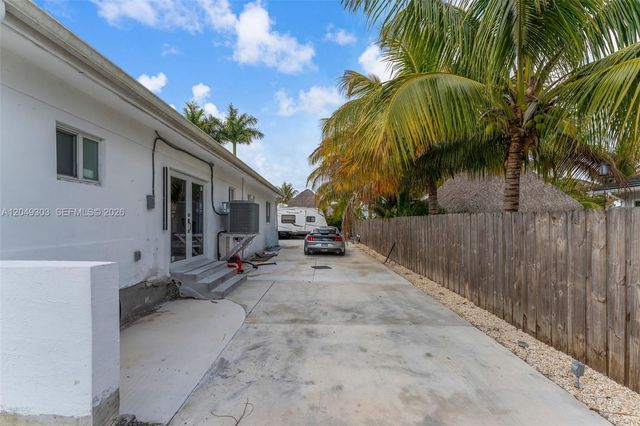 32106 SW 206th Ave, Homestead, FL 33030
