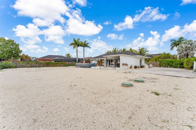 32106 SW 206th Ave, Homestead, FL 33030