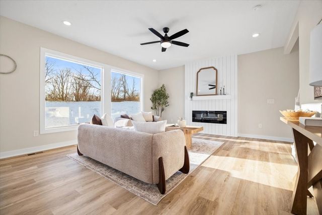 570 NW Georgetown Drive, Waukee, IA 50263