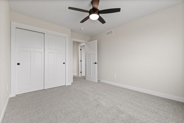 570 NW Georgetown Drive, Waukee, IA 50263