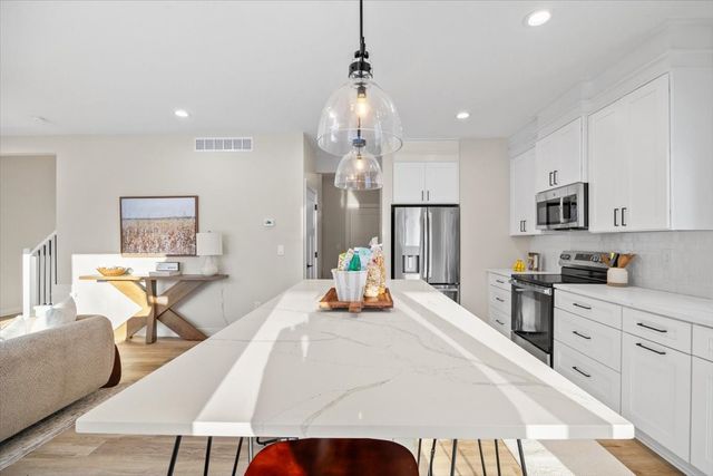 570 NW Georgetown Drive, Waukee, IA 50263