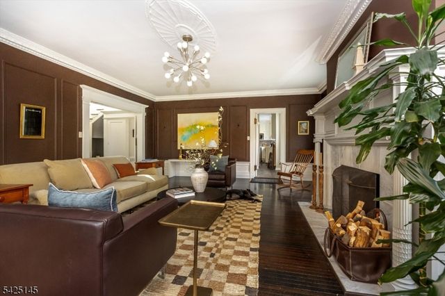 190 Ridgewood Ave, Glen Ridge Boro Twp., NJ 07028