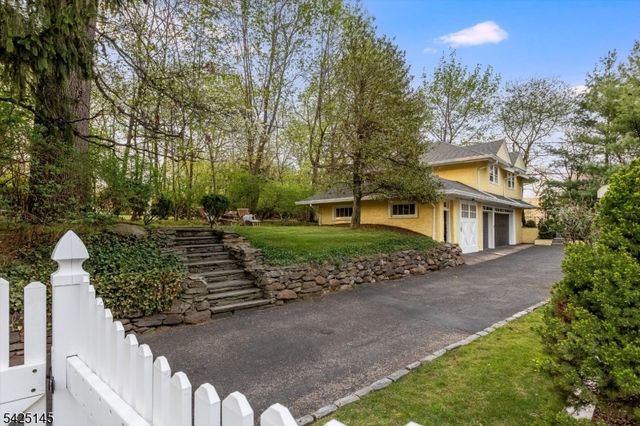 190 Ridgewood Ave, Glen Ridge Boro Twp., NJ 07028