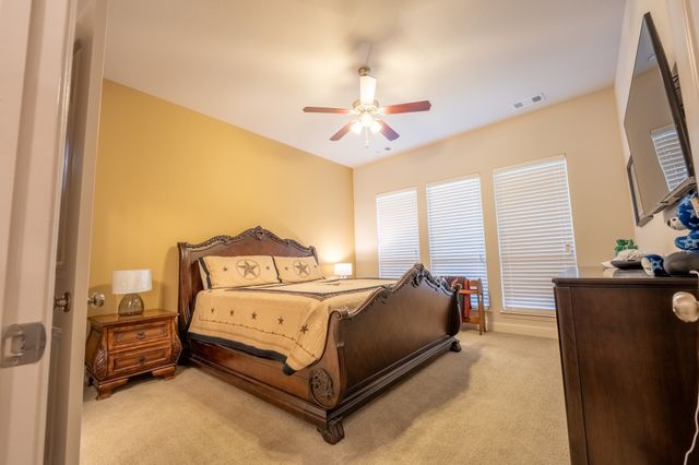 408 Highwood Trail, Lewisville, TX 75056