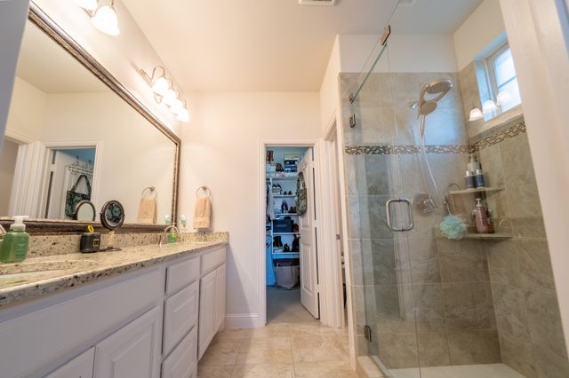 408 Highwood Trail, Lewisville, TX 75056