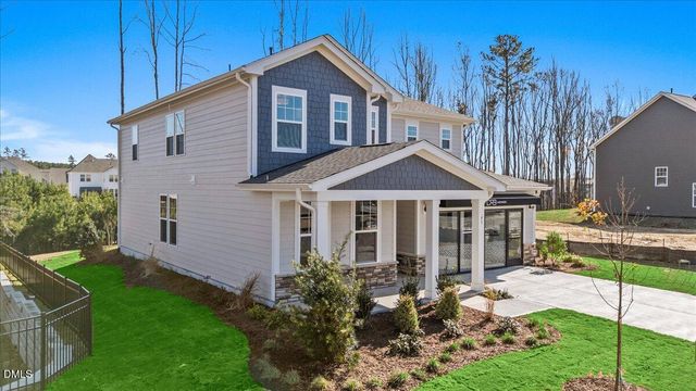 740 Old Station Pointe, Angier, NC 27501
