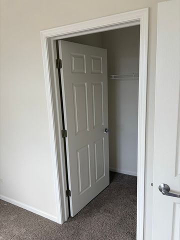 625 Deerfield Road 309, Deerfield, IL 60015