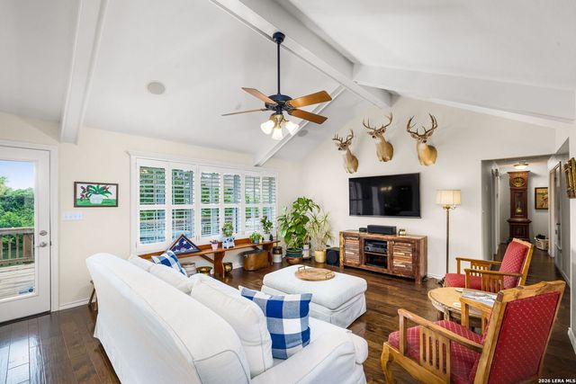 456 RIO DR, New Braunfels, TX 78130