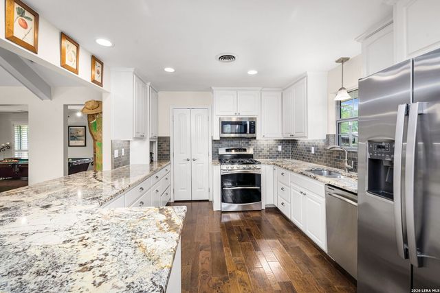 456 RIO DR, New Braunfels, TX 78130