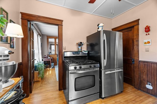 60 Riverview Avenue, Tiverton, RI 02878