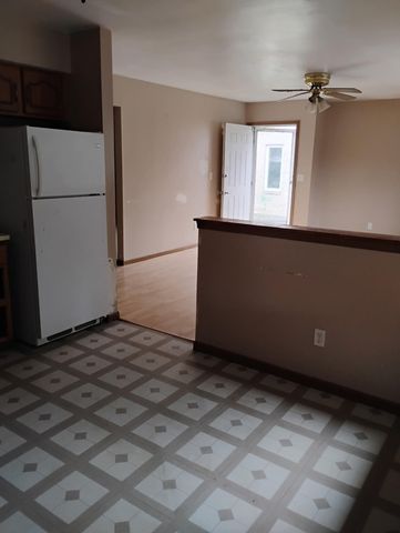 144 Meadows Road, Crown Point, IN 46307