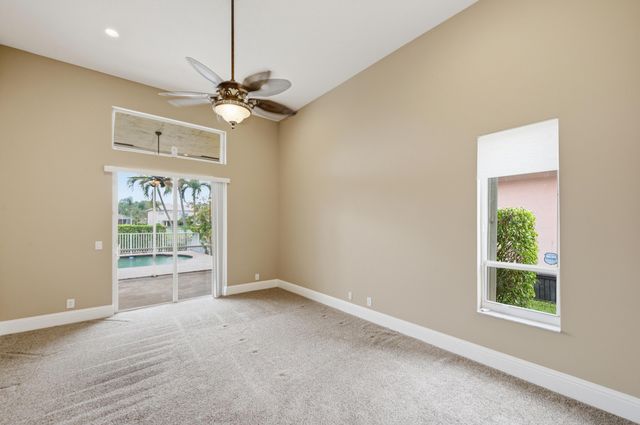 5040 NW 57th Terrace, Coral Springs, FL 33067