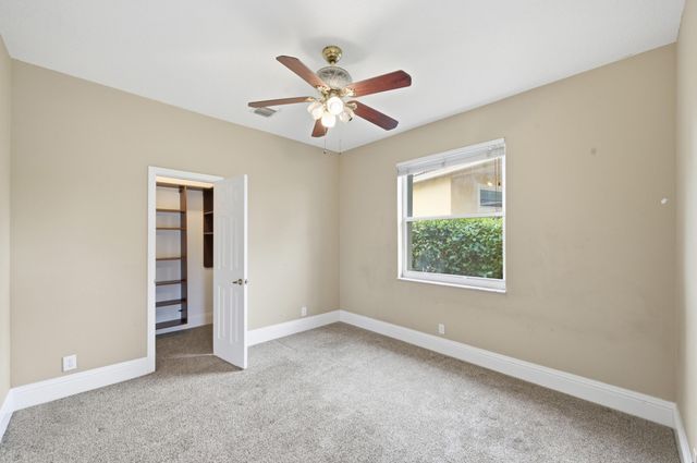 5040 NW 57th Terrace, Coral Springs, FL 33067