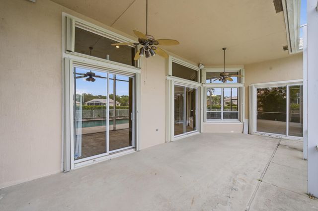 5040 NW 57th Terrace, Coral Springs, FL 33067