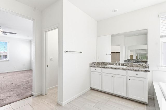 3723 Edington Dr, Rancho Cordova, CA 95742